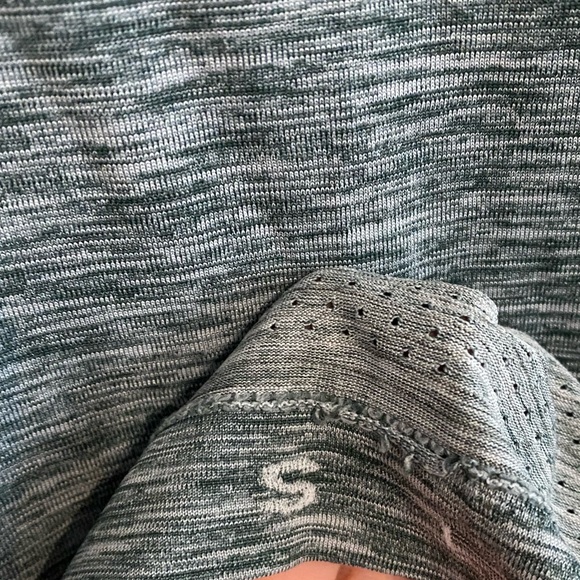 Lululemon Metal Vent Tech Surge Short Sleeve - Picture 5 of 5